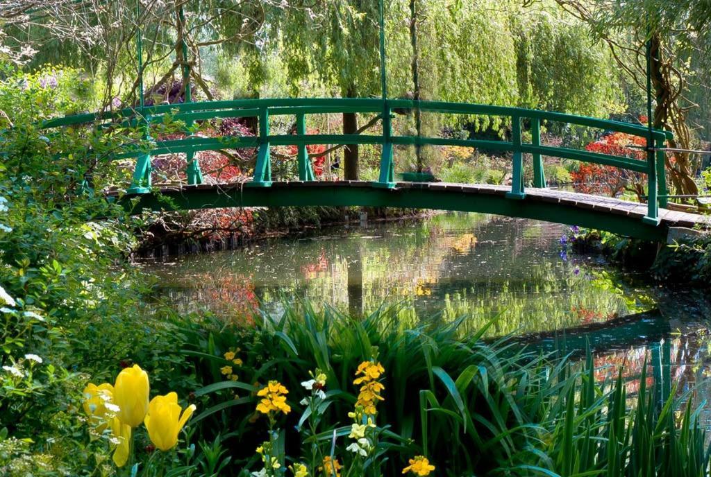 فيلا La Chapelle De Monet - Logis Coquelicots Bois-Jerome-Saint-Ouen المظهر الخارجي الصورة